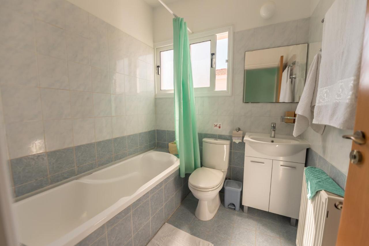 Villa Marina Ayia Napa Exteriör bild